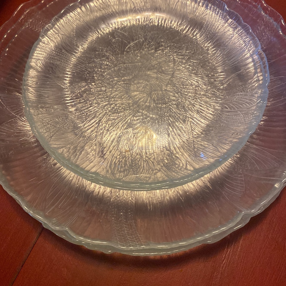 Arcopal dishes 4 dinner plates 3 salad plates